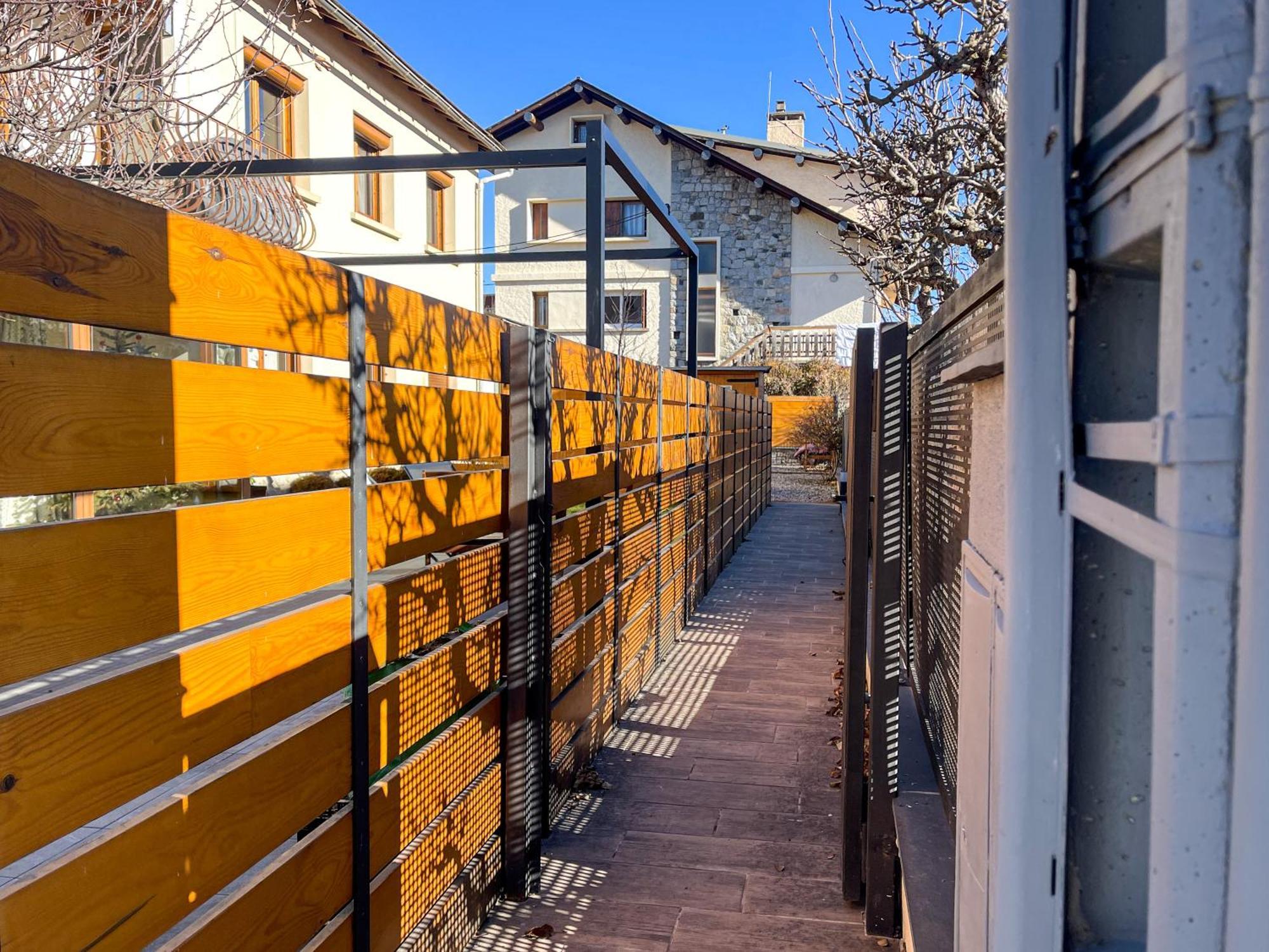Bonita Casa. Gran Jardin. Con Wifi. Villa Bourg-Madame Exterior photo